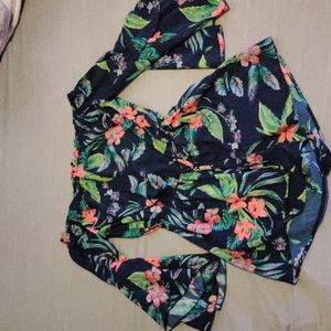 Hawaiian romper